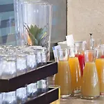 Hotel Nh Centro 4*