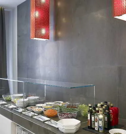 Nh Centro Otel 4*