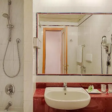 Nh Centro Hotel