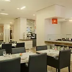 Hotel Nh Centro 4*