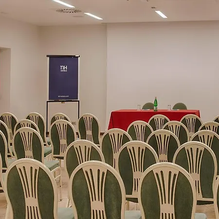 Nh Centro Отель Генуя