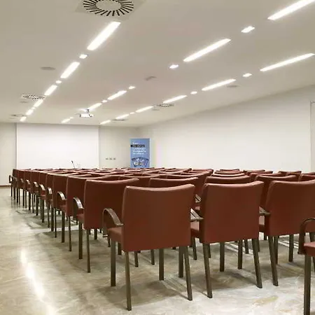 Отель Nh Centro Генуя